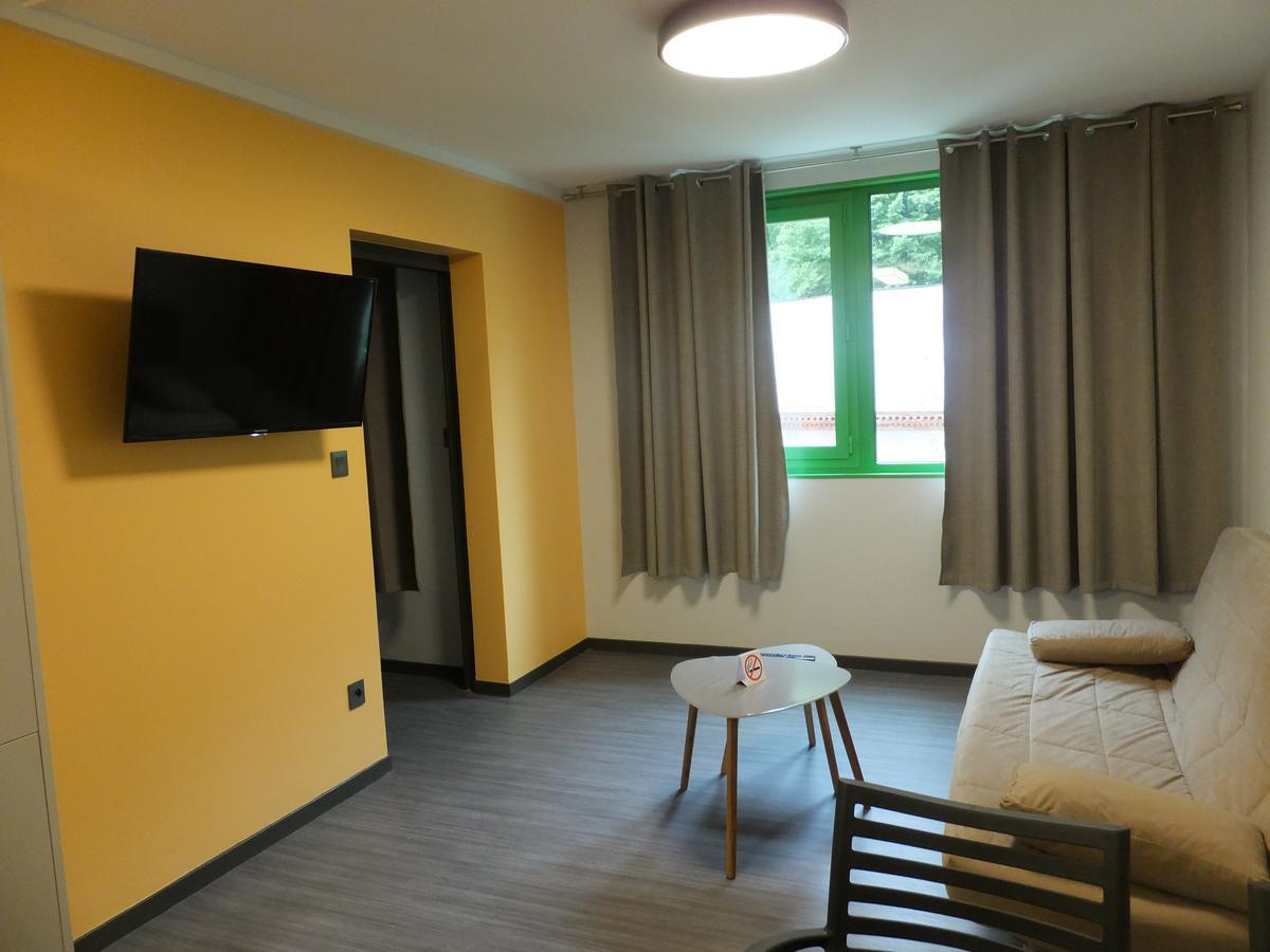 Residence Thermale Du Parc Ornolac-Ussat-les-Bains Exterior foto